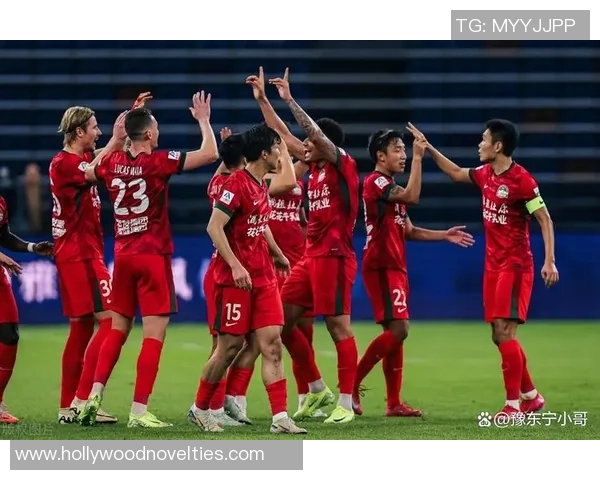 河南籍足球明星的辉煌历程与成就盘点